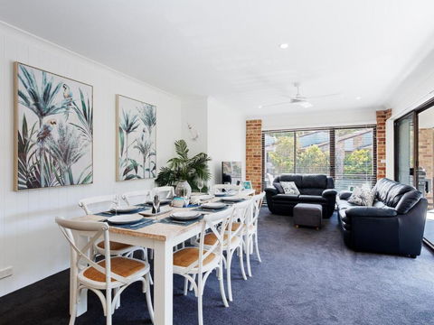 Bay Parklands, 68 2 Gowrie Ave - Fully Ducted Aircon, Wifi, Pool, Tennis Court, Communal Spa - Darwin Holiday 0
