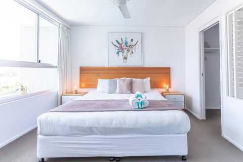 Azure Sea, Oceanviews, Wifi, 2 Pools + Gym - Darwin Holiday 2