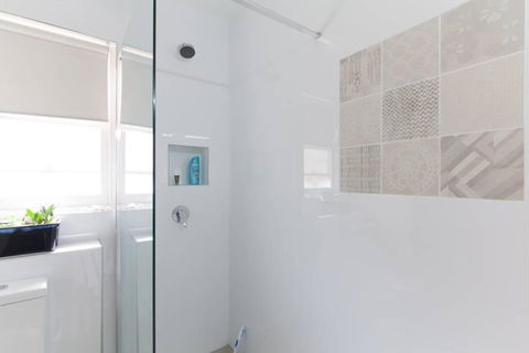 B5 Crawley Apartment 1 BRM & Sleepout Near UWA - Darwin Holiday 3