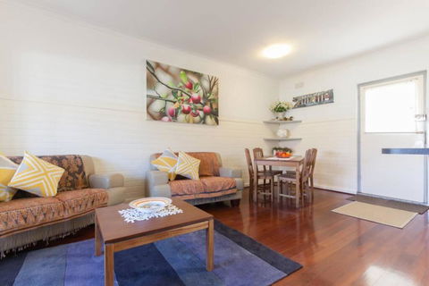 B7 Crawley Apartment 1 BRM & Sleepout Near UWA - Darwin Holiday 4