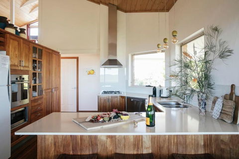 Baan Sabai Two Bed - Oceanstays - Darwin Holiday 2