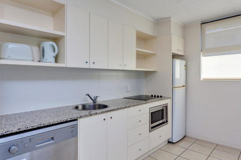 Baden 97 Rainbow Shores - Darwin Holiday 3