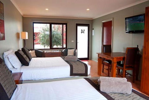 Bairnsdale Motel - Darwin Holiday 0