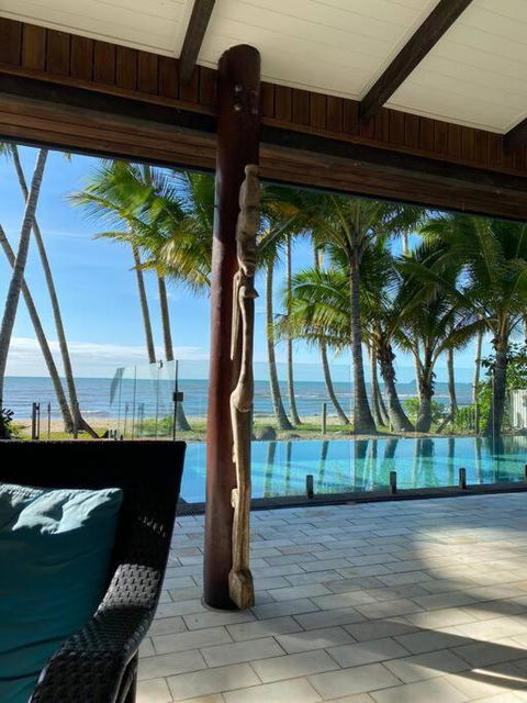 BALA Beach House On ABSOLUTE Beachfront - Darwin Holiday 0