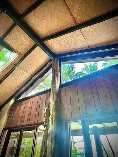 BALA Beach House On ABSOLUTE Beachfront - Darwin Holiday 3