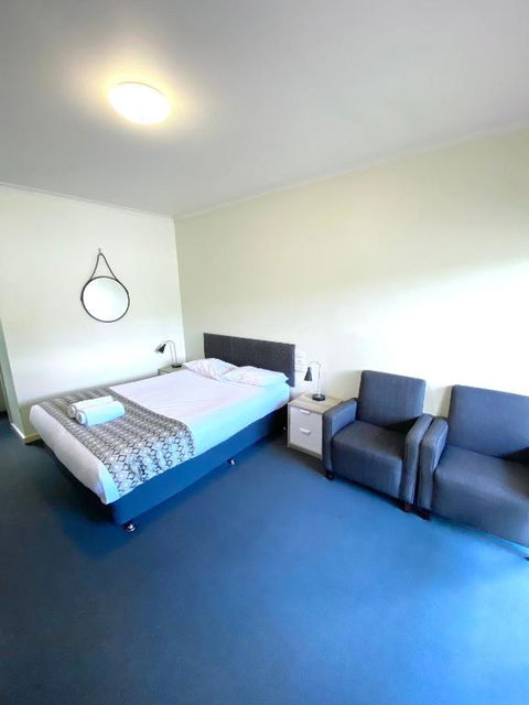 Ballarat Colonial Motor Inn - Darwin Holiday 1