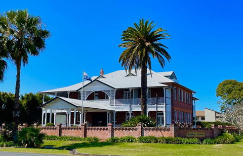 Ballina Manor Boutique Hotel - Darwin Holiday 0