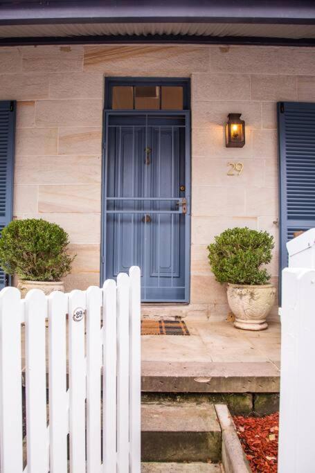 Balmain Sandstone Cottage - Darwin Holiday 0