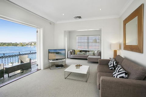 Balmoral Apt Unbelievable Views 1min Walk To Beach - Darwin Holiday 1
