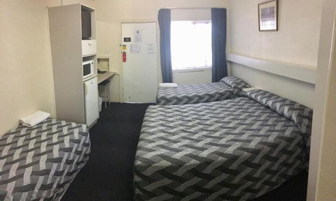 Balonne River Motor Inn - Darwin Holiday 1