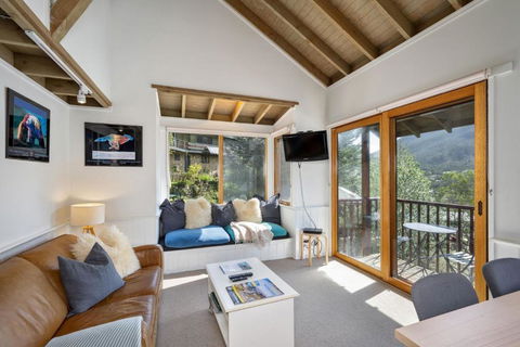 Banjo 1 Bedroom With Loft Bunk Room And Amazing Views - Darwin Holiday 1