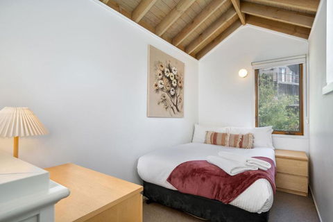 Banjo 1 Bedroom With Loft Bunk Room And Amazing Views - Darwin Holiday 3