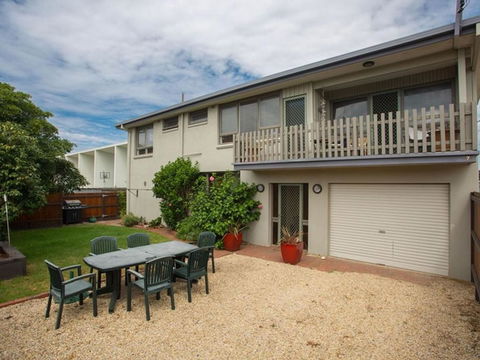Banksia Seven - Darwin Holiday 0