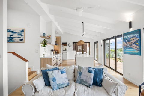 Banksia Beach House - Darwin Holiday 1