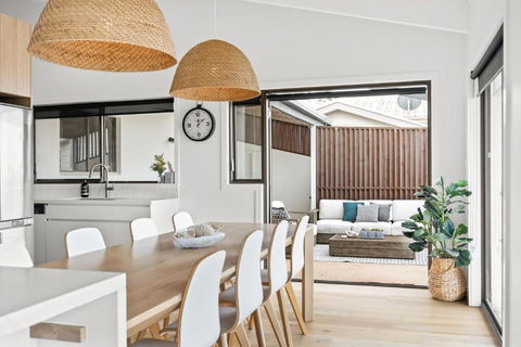 Banksia Beach House - Darwin Holiday 0