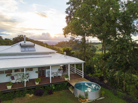 Barefoot & Boots Farmhouse Kingscliff Hinterland - Darwin Holiday 0