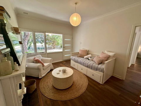 Barefoot Beach Cottage - Darwin Holiday 3