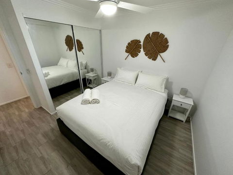 Bargara Oceanfront Luxury Grd Flr Apartment - Darwin Holiday 2