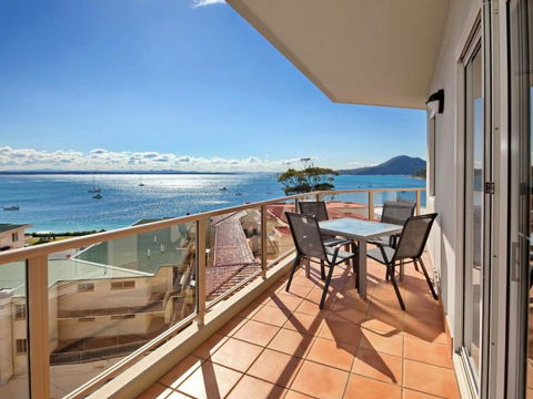 Barrington, 707/35-45 Shoal Bay Road - Darwin Holiday 0