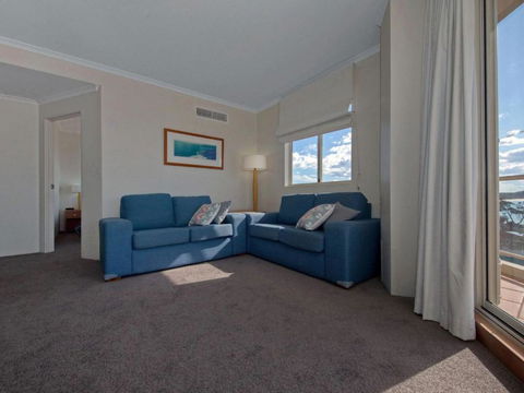 Barrington, 707/35-45 Shoal Bay Road - Darwin Holiday 3