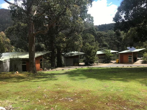 Base Camp Tasmania - Darwin Holiday 1