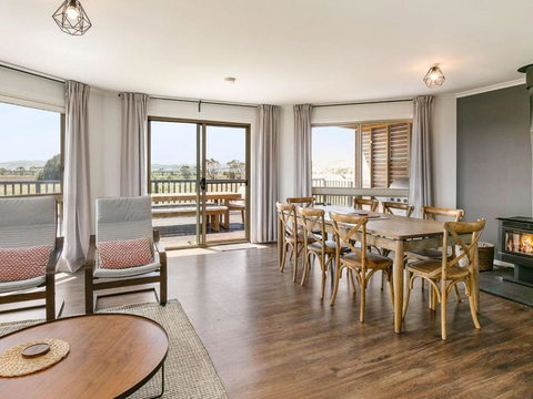 Bass River Farm - Darwin Holiday 2