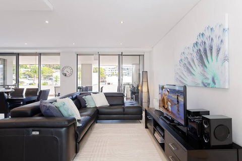 Bay Central Apartments - Darwin Holiday 3