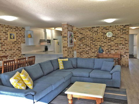 Bay Parklands, 22, 2 Gowrie Avenue - Pool, Tennis Court, Spa, Child Friendly - Darwin Holiday 3