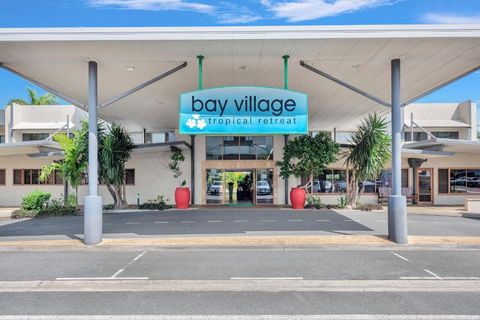 Bay Village Tropical Retreat & Apartments - Darwin Holiday 4