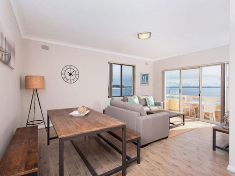 Bay Village Unit 6 47 Shoal Bay Road - Darwin Holiday 2