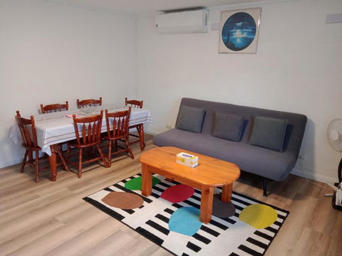 Batemans Bay 2-bedroom Gem Newly Renovated - Darwin Holiday 0