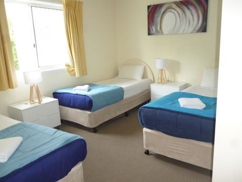 Le Lavandou Holiday Apartments - Darwin Holiday 11