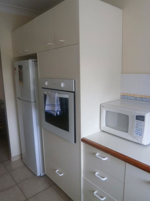 Le Lavandou Holiday Apartments - Darwin Holiday 34
