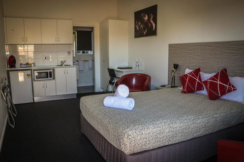 Emerald Park Motel - Darwin Holiday 6
