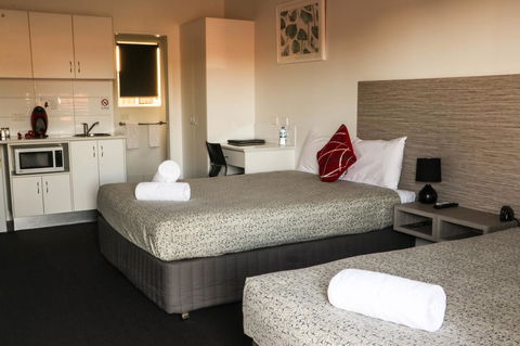 Emerald Park Motel - Darwin Holiday 5