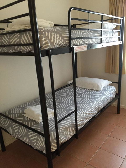NRMA Bowen Beachfront Holiday Park - Darwin Holiday 23