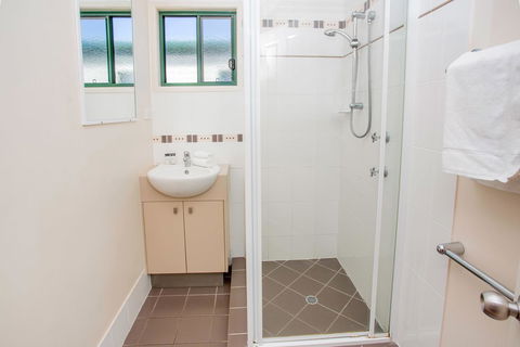 NRMA Bowen Beachfront Holiday Park - Darwin Holiday 22