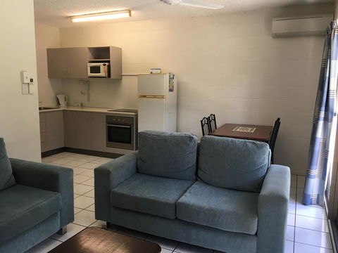 Whitsunday Waterfront Apartments - Darwin Holiday 19