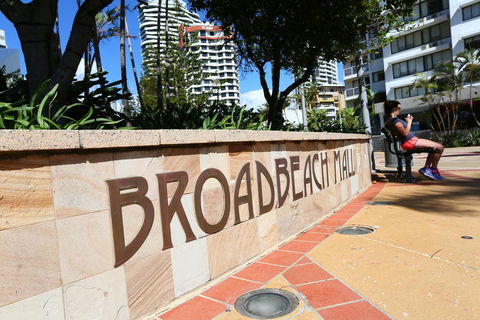 Bel Air On Broadbeach - Official - Darwin Holiday 13