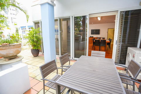 Bel Air On Broadbeach - Official - Darwin Holiday 9