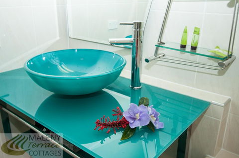 Maleny Terrace Cottages - Darwin Holiday 7
