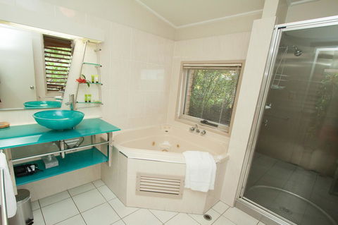 Maleny Terrace Cottages - Darwin Holiday 21