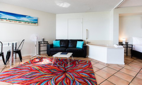 La Promenade - Darwin Holiday 19