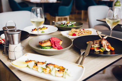 Hilton Surfers Paradise Hotel & Residences - Darwin Holiday 42