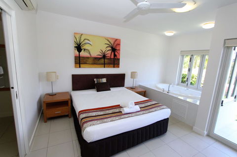 Beachside Apartment 5 - Darwin Holiday 9