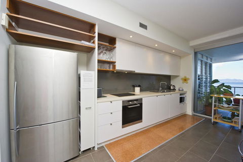 1 Bright Point Apartment 5404 - Darwin Holiday 3