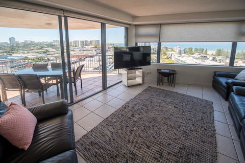 Centrepoint Apartments Caloundra - Darwin Holiday 10