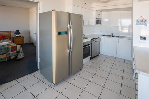 Centrepoint Apartments Caloundra - Darwin Holiday 39