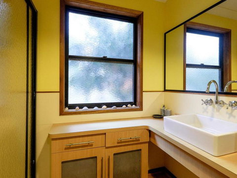 Five Bimba (Tractor House) - Darwin Holiday 14