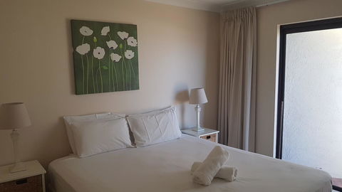 Mykonos Apartments - Darwin Holiday 7